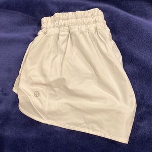 Lululemon Hotty Hots White
